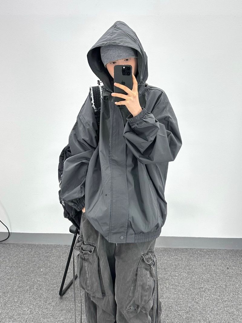 zino field windbreaker