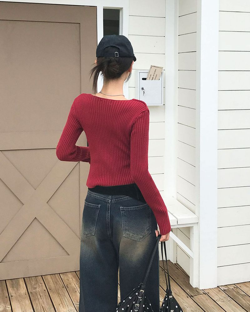 Yami Ribbed Deep V-Neck Knit