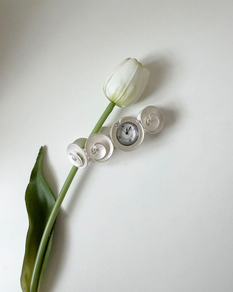 Halo Veil Bud Watch