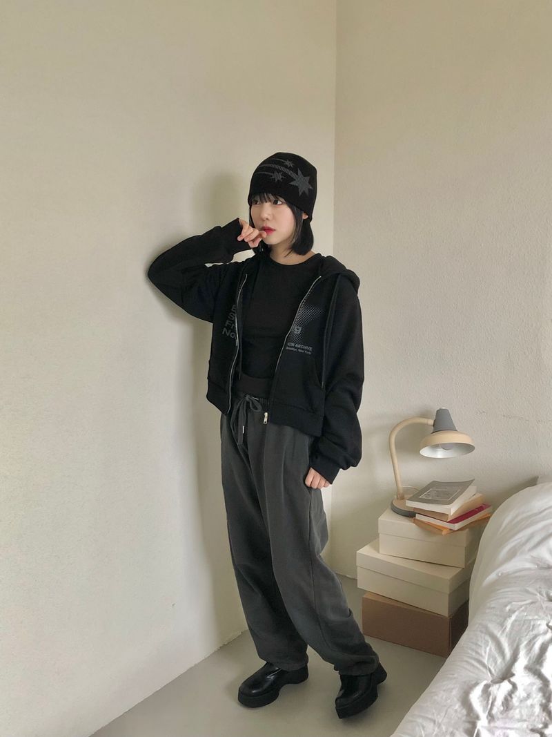 Build hood zip-up