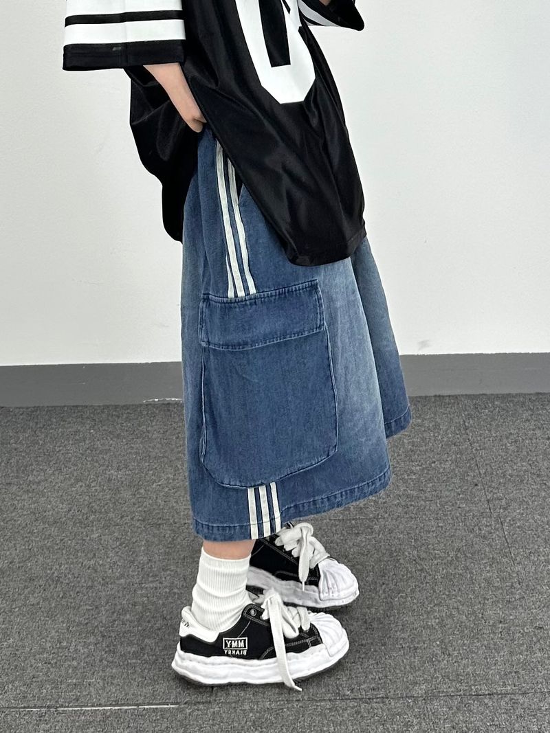 track denim cargo shorts
