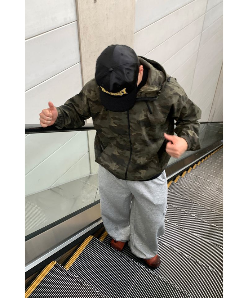 Pocket Curved Sweatpants
