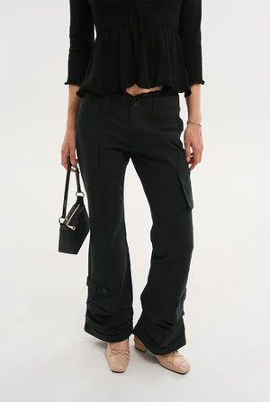 threetimes（スリータイムズ）の「レーストリムカーゴパンツ（パンツ）」