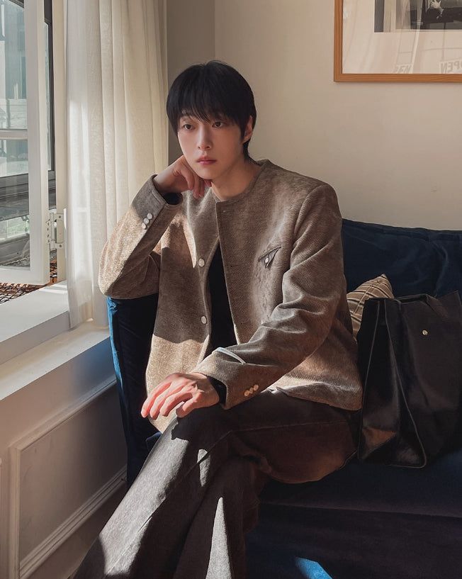 Ekkeullo Collar Less Tweed Blazer