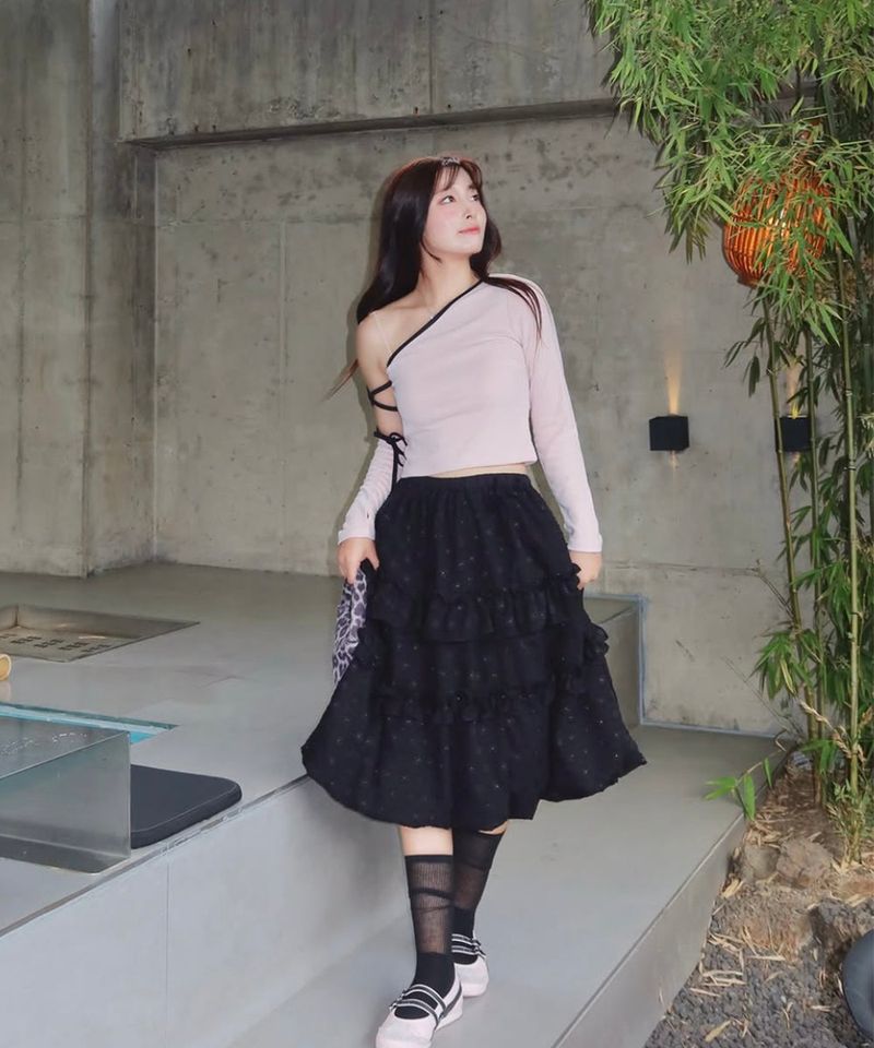 Strap Off Shoulder Warmer T-shirt Pink