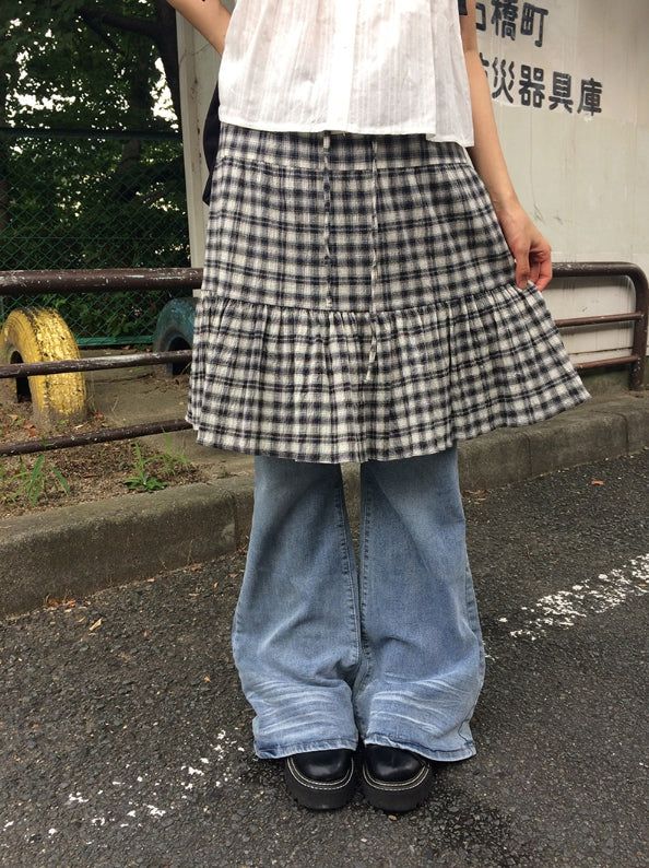 ヨオ キャット ウォッシング ロー ブーツカット パンツ
