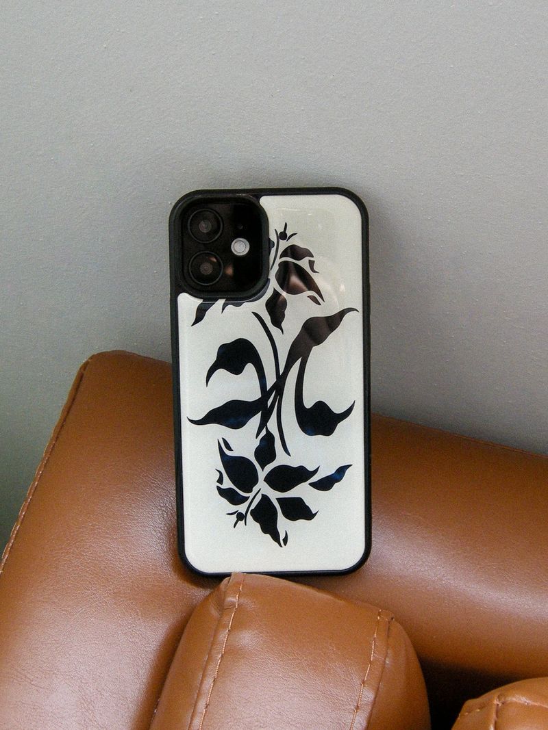 Nougat (epoxy bumper case)