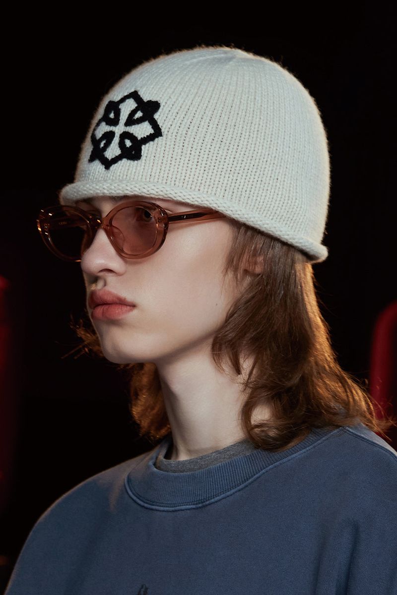 SYMBOL WOOL BEANIE / IVORY