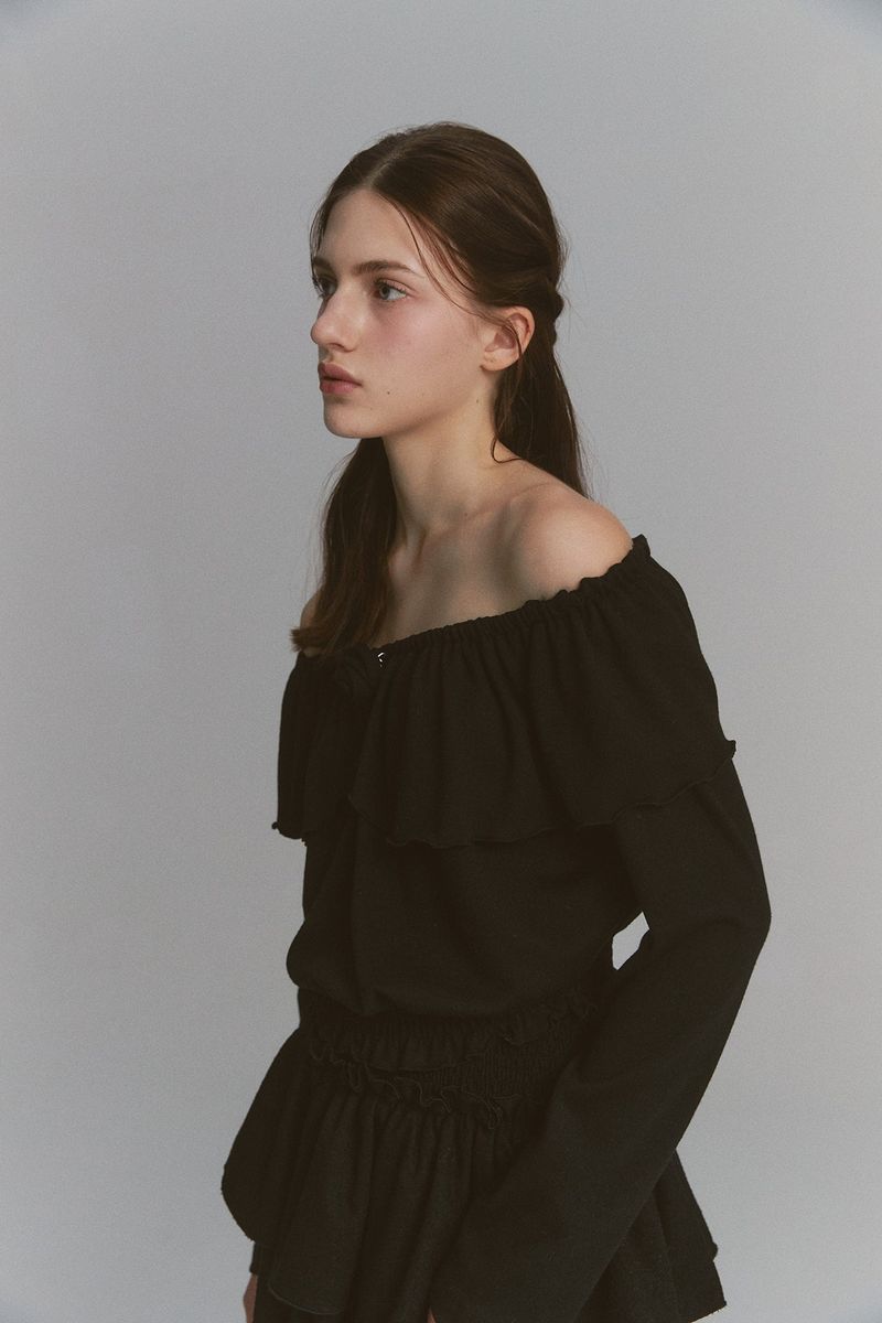 Tulip Off Shoulder Top Black
