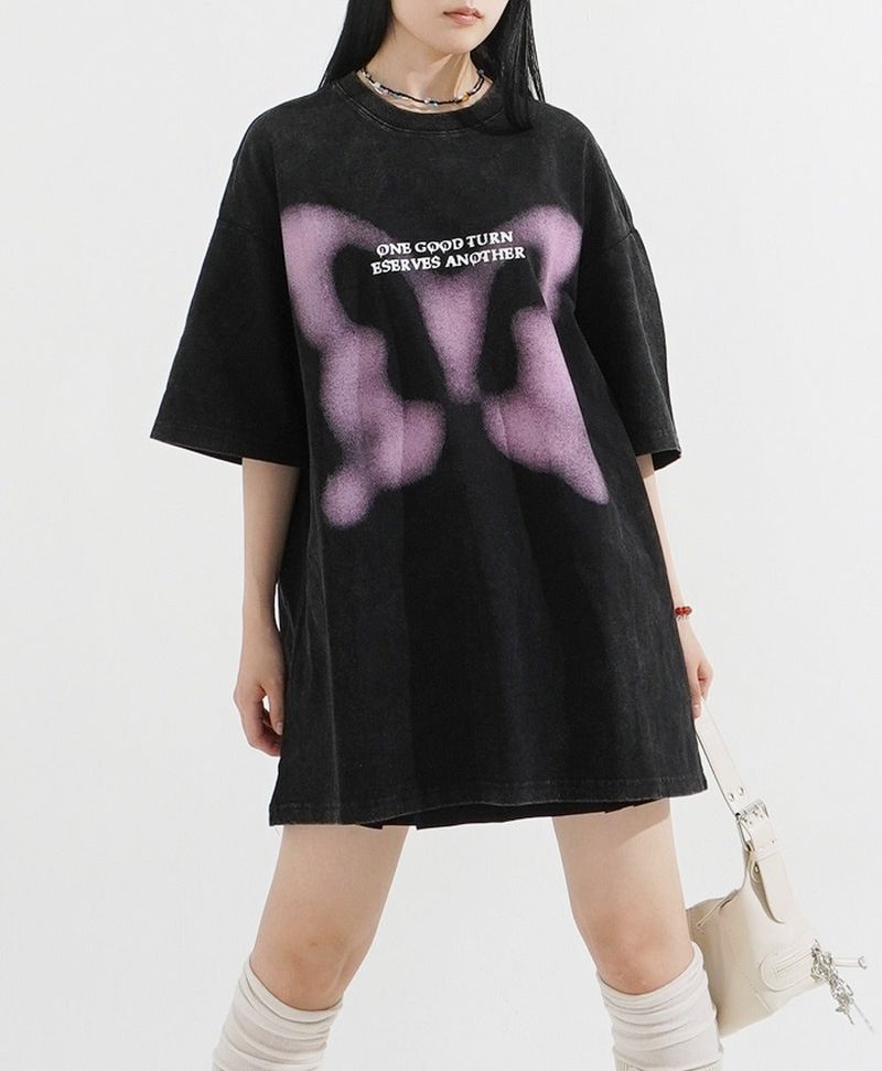 KIXI（キッシー）の「Butterfly Washing Overfit T-Shirt（Tops）」