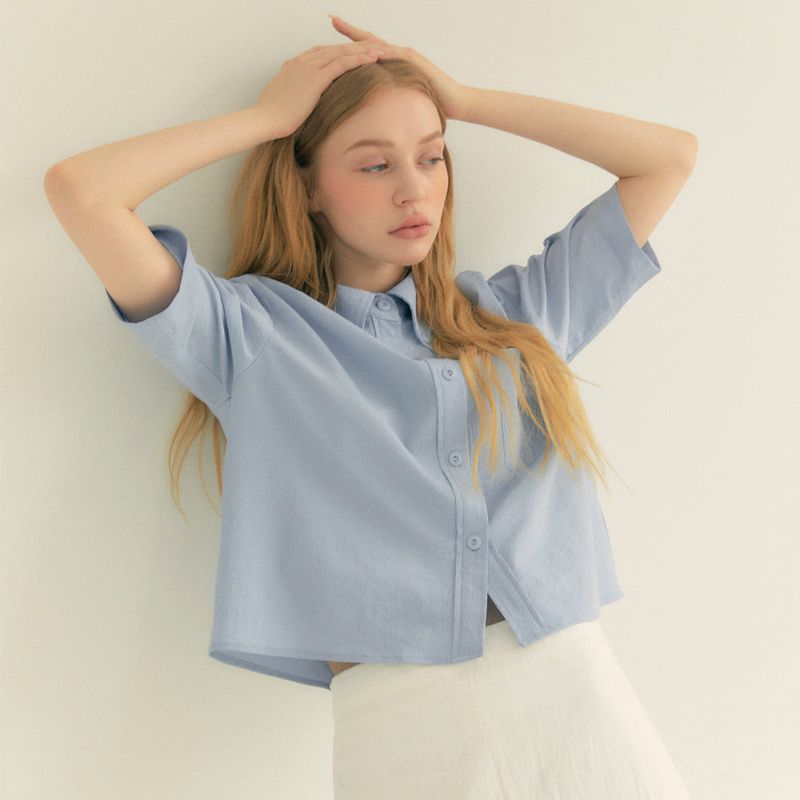 Stripe Wrinkle Pocket Crop Shirt (Light blue)