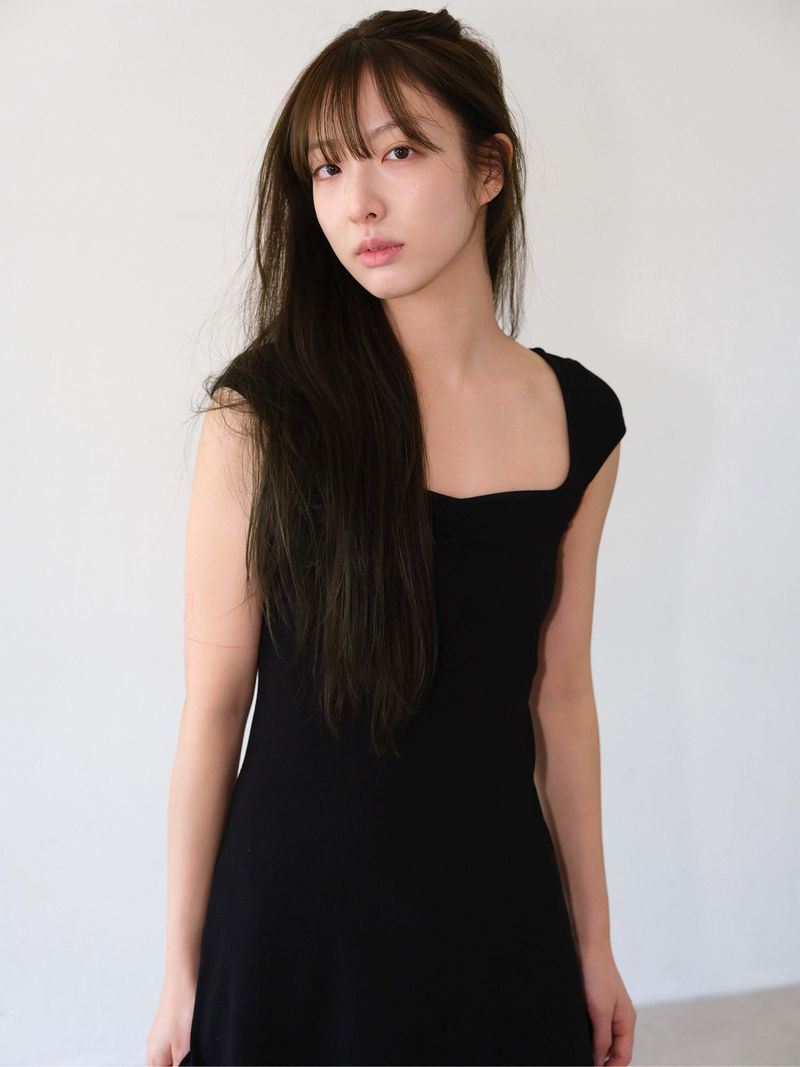 Rib Shirring Long Top (Black)
