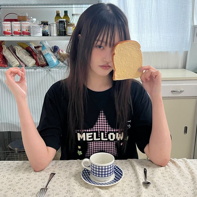 MELLOW Star Check Half T-shirt