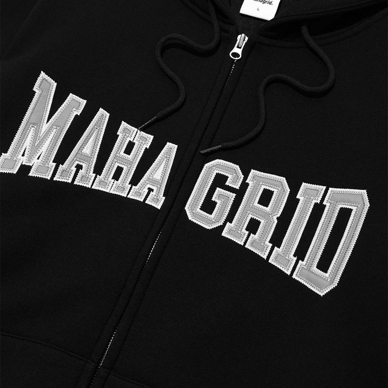 APPLIQUE ZIP UP HOODIE