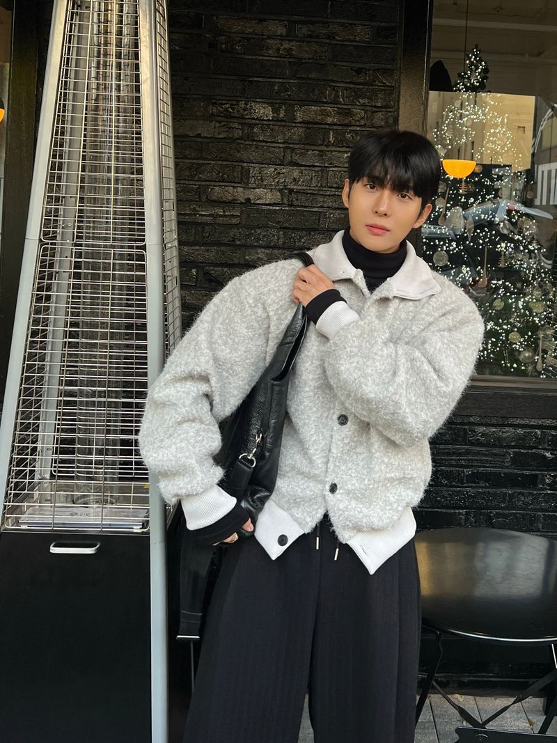 INF High-neck cardigan