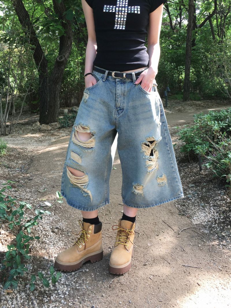 Melan Distressed Bermuda Denim Pants (2c)