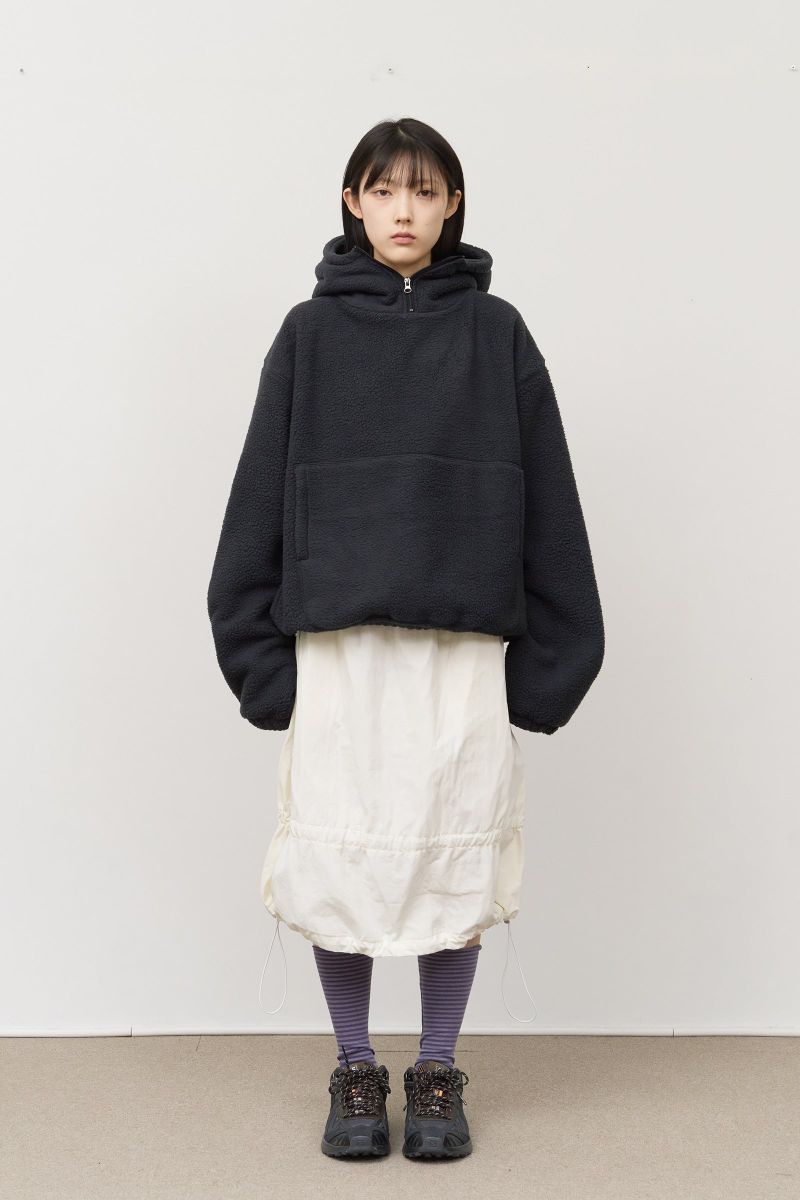 (W) Web Padded Skirt