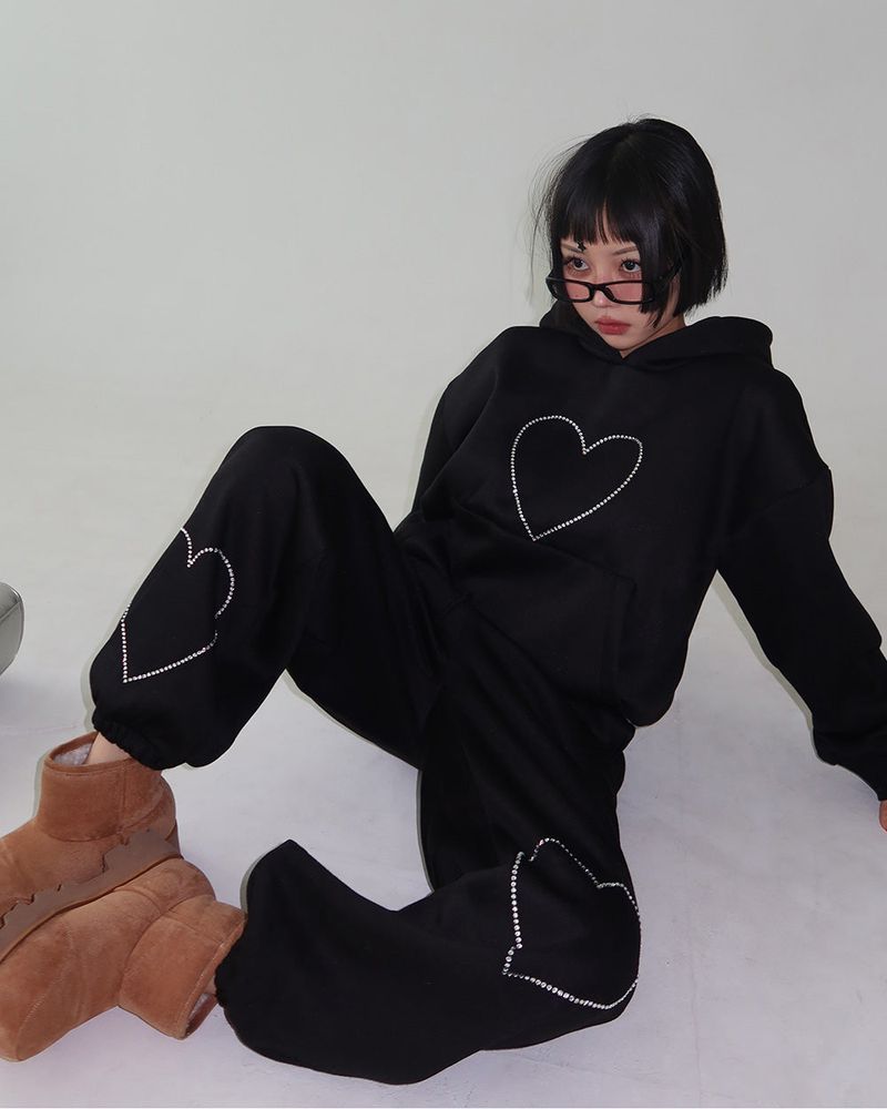 Heart Cubic Napping Hooded & Jogger Two-Piece Set
