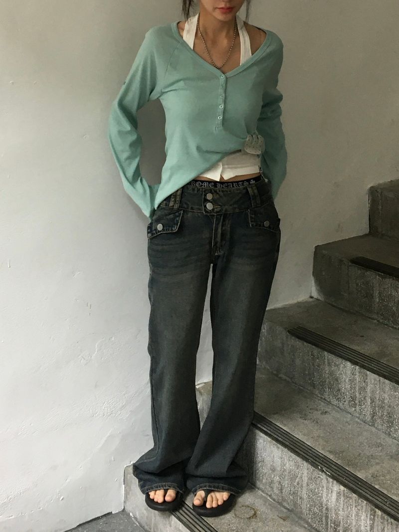 Chloe Button Roll Up 3/4 sleeve 2-Way Vneck (5c)