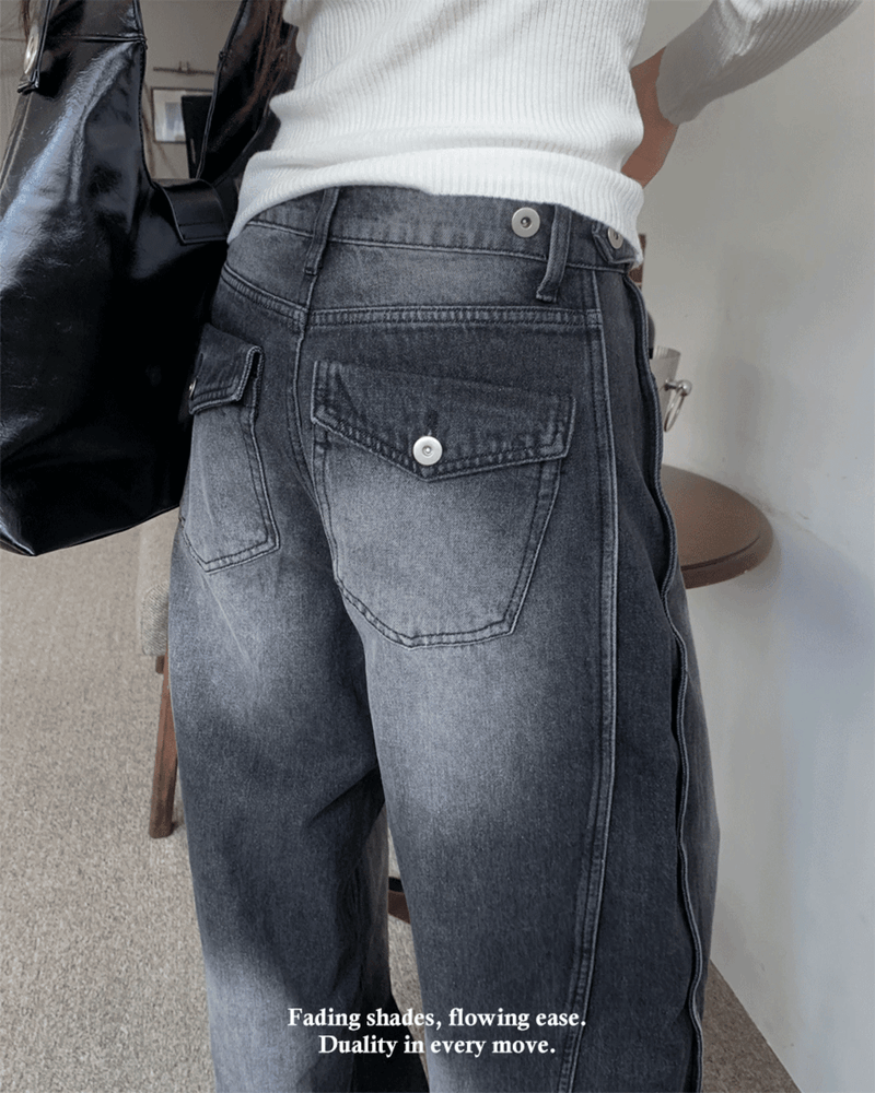 GUSTA（グスタ）の「Dual Switch Gradient Flap Pocket Two-Way Snap Wide Pants (3 Colors)（Pants）」