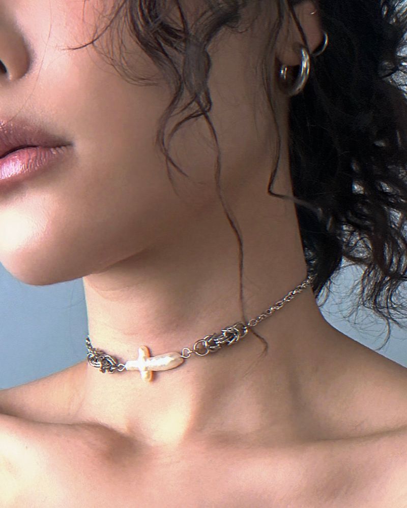 Cross Pearl and Chainmail Necklace (size: 2type)