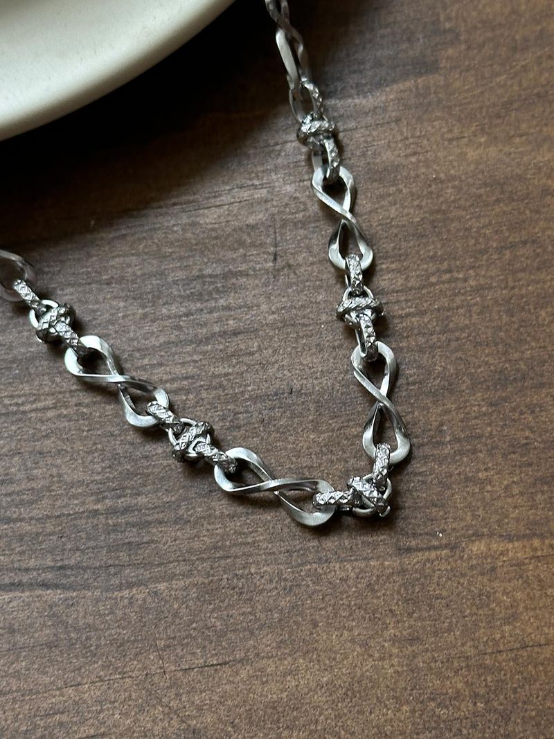 ASCLO Mobius Chain Necklace