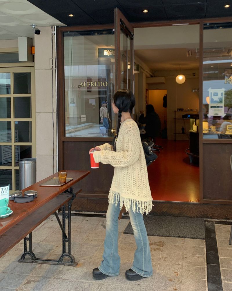 Spot low denim boots cut pants
