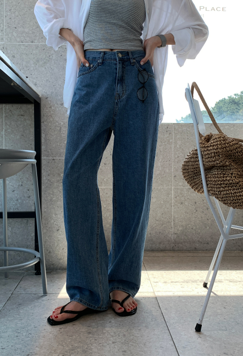 FINLEU（フィンル）の「メッシーズ889 セミワイドデニム / 2 カラーズ（パンツ）」