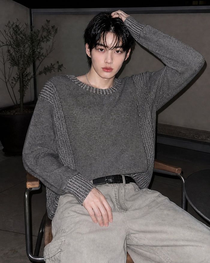 KIXI（キッシー）の「(UNISEX) Two-Tone Round Knit（Tops）」