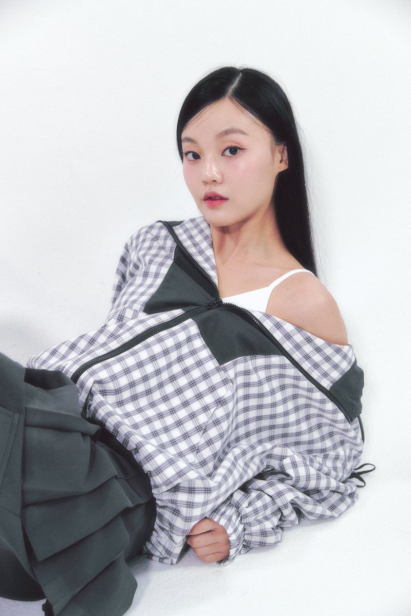 Check Ribbon Wind Breaker Black