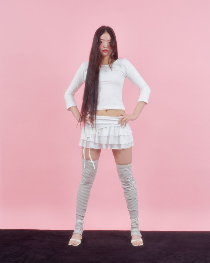 BACK RIBBON STUD T SHIRTS [3colors]