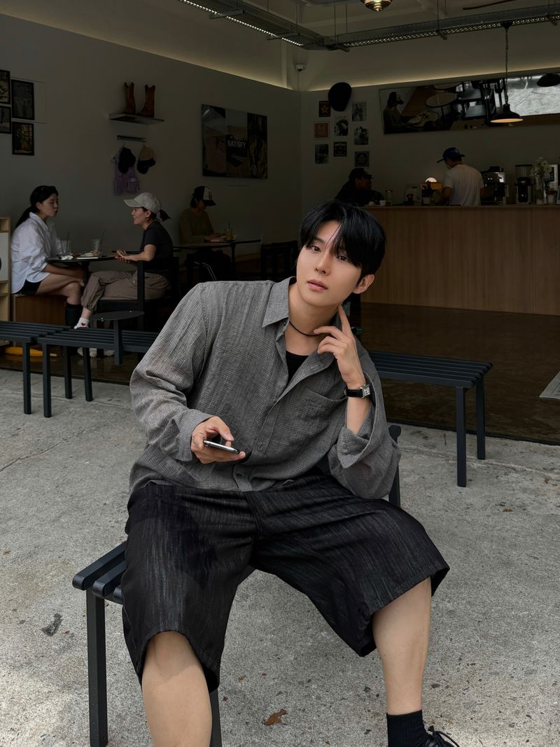 Mist checkered long sleeve shirt
