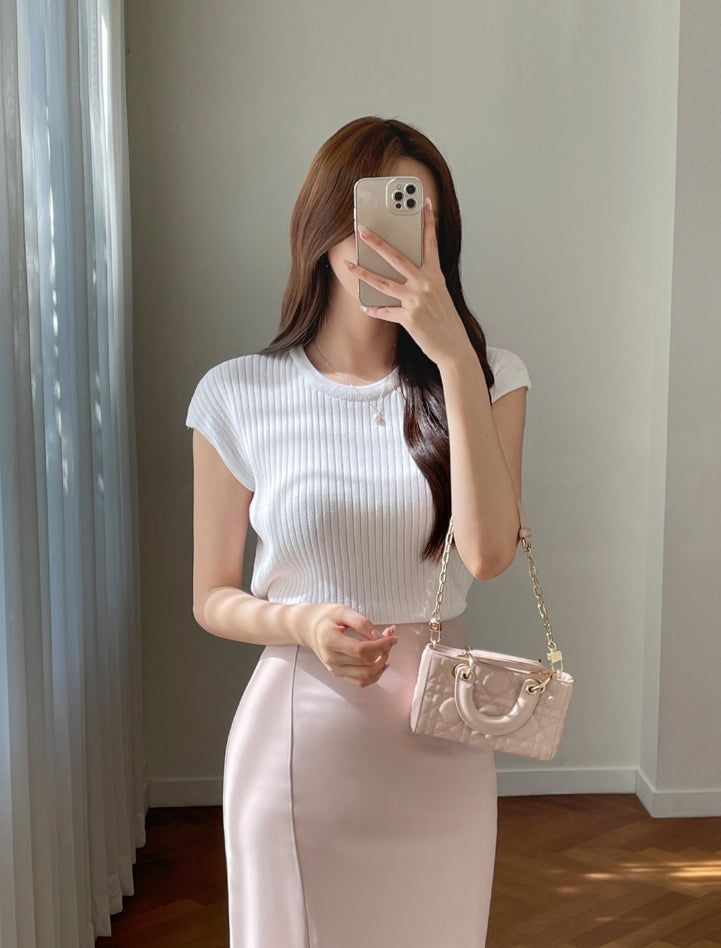 Kidden Round Neck Ribbed Cap Sleeve Knit