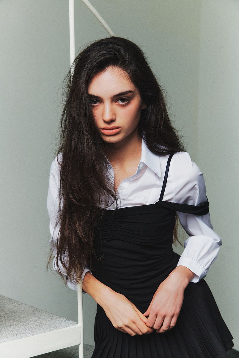 PAIN OR PLEASURE（ペインオアプレジャー）の「ELIN SHIRRING SHIRT white（Tops）」