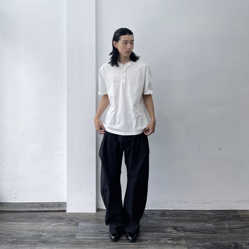 Curved Structure Wide Pants