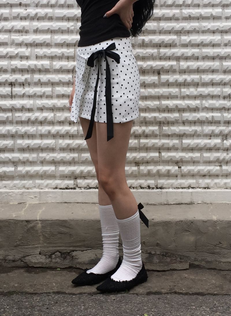 Dot Ribbon Strap Skirt
