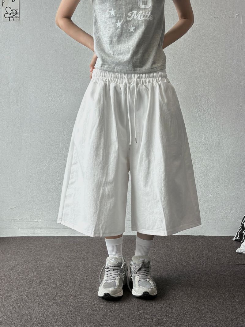 Mighty Hip Patch Back Tab Bermuda Shorts 2color
