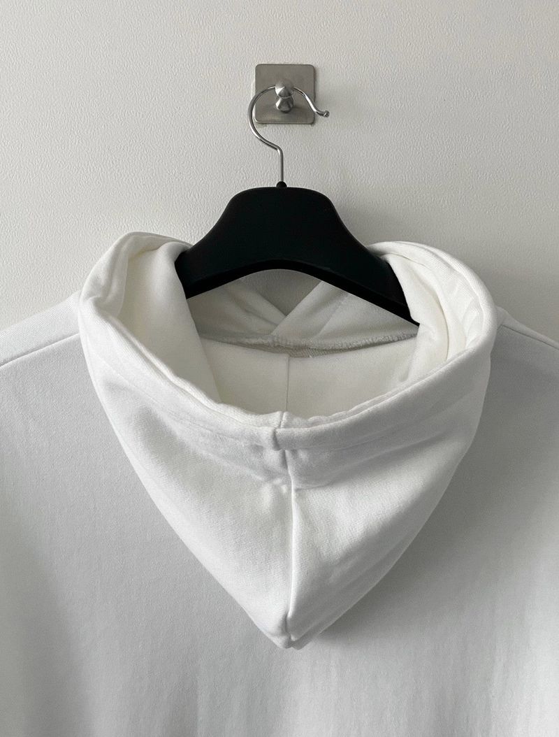 Poppy lettering hood T