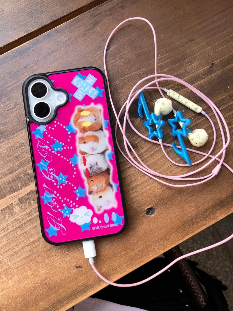 10.5miri(シボミリ)の「G!N! ギニア フレンズ ケース ブラックベリー グラス バンパー(スマホグッズ/小物)」