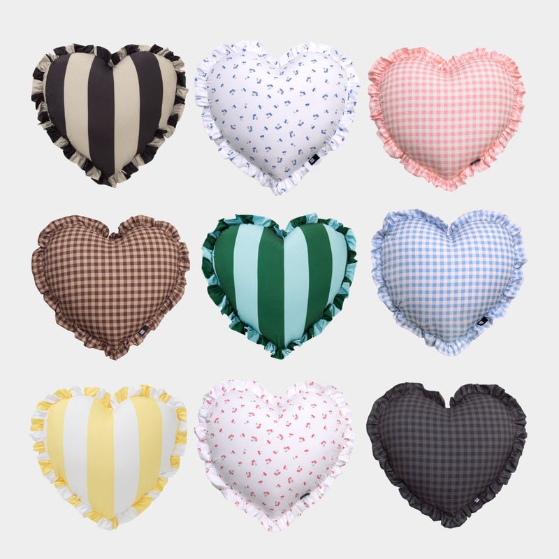 dormor(ドルモル)の「Heart Frill Dust-Free Cushions(Smartphone Accessories)」