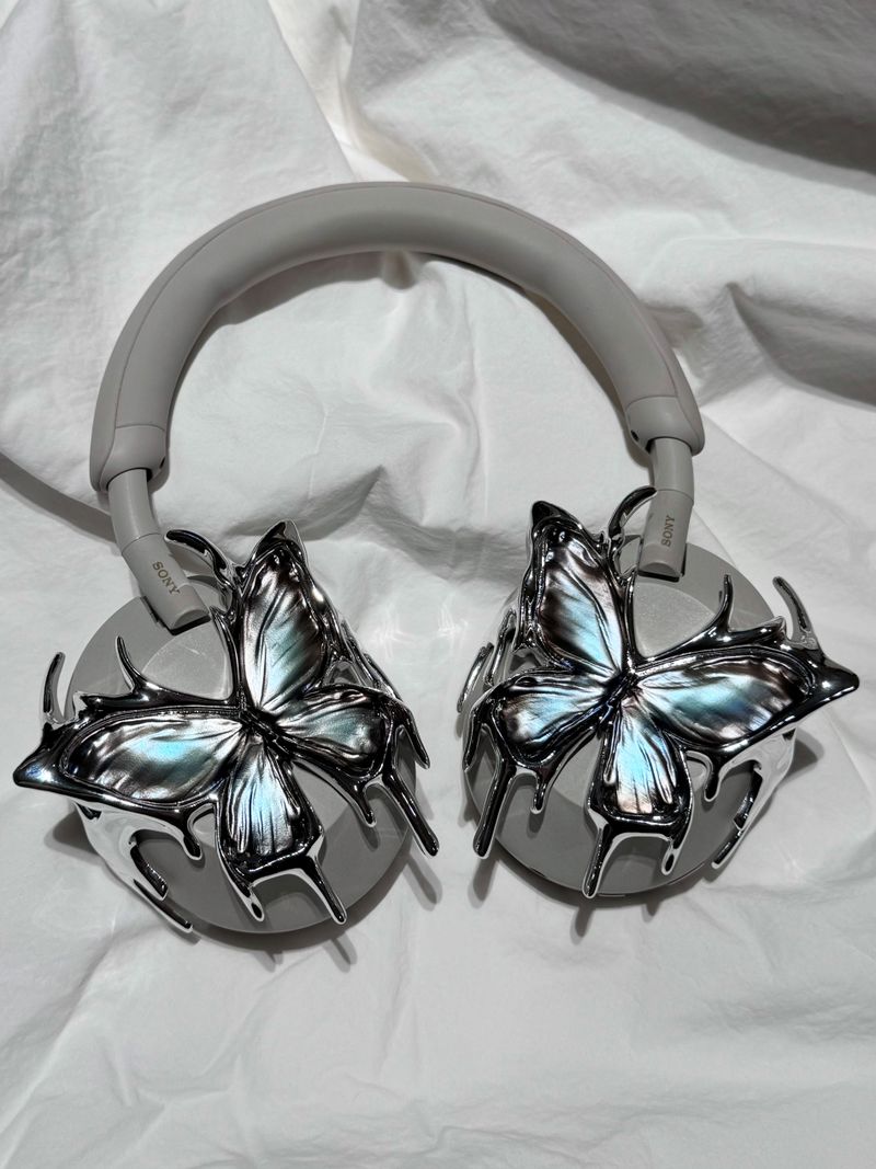Sparkle Butterfly - Sony XM5 Case