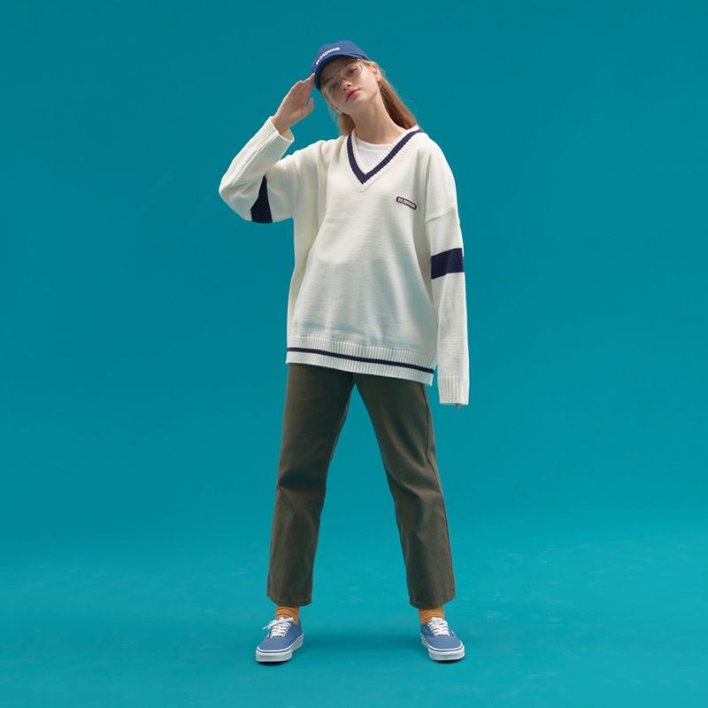 WAPPEN V NECK KNIT SWEATER_WHITE