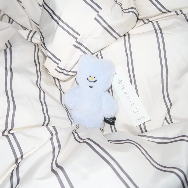 tuteogi smile doll keyring