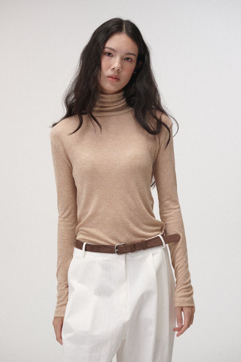 Wide two tuck pants (Ivory)