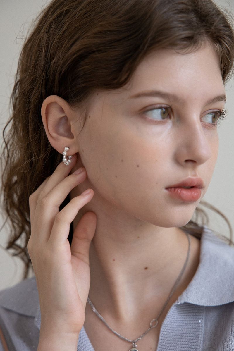 White pearl and crystal mini hoop earring