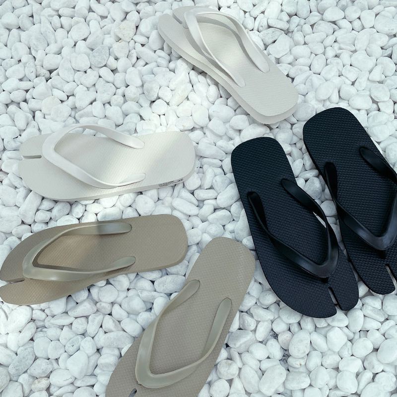 2PLAN(ツープラン)の「Twenty Tabi チョリ (3 color)(Shoes)」