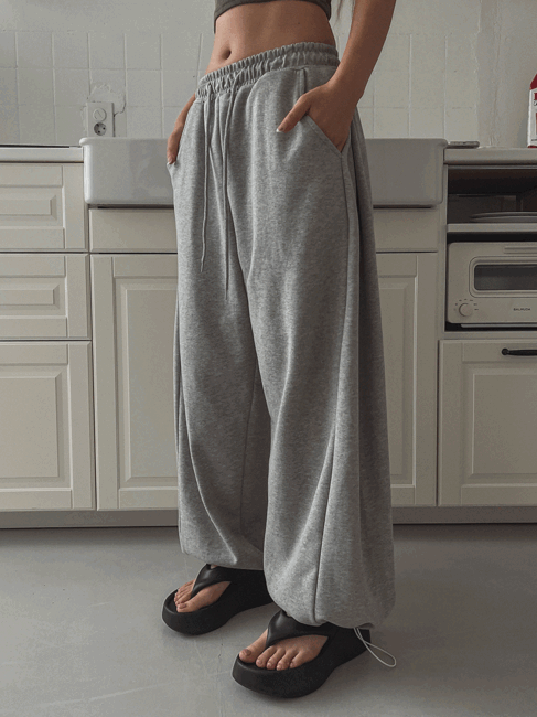 ULAN(ユレン)の「Star Boy Fit String Jogger Pants(Pants)」