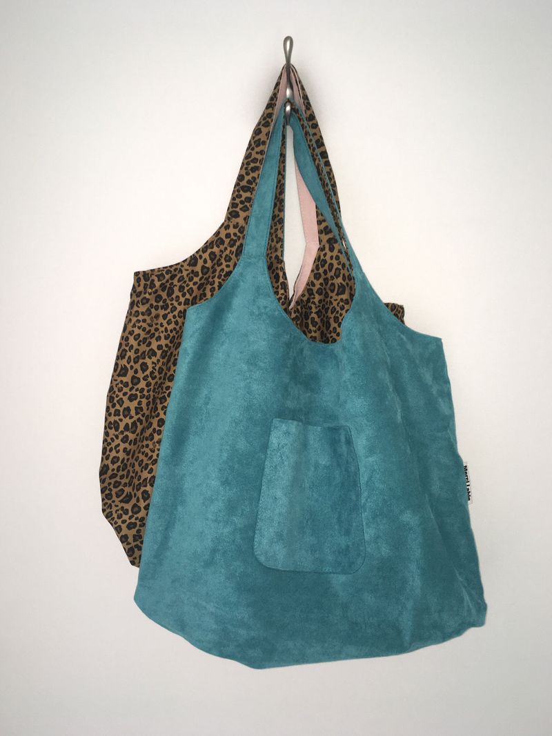 WONDER WONDER（ワンダーワンダー）の「Ronan Leopard Color-Block Shoulder Bag（Bags）」