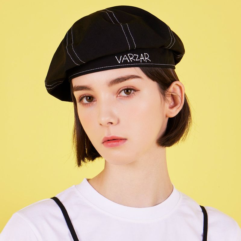 Scribble Point Beret Black
