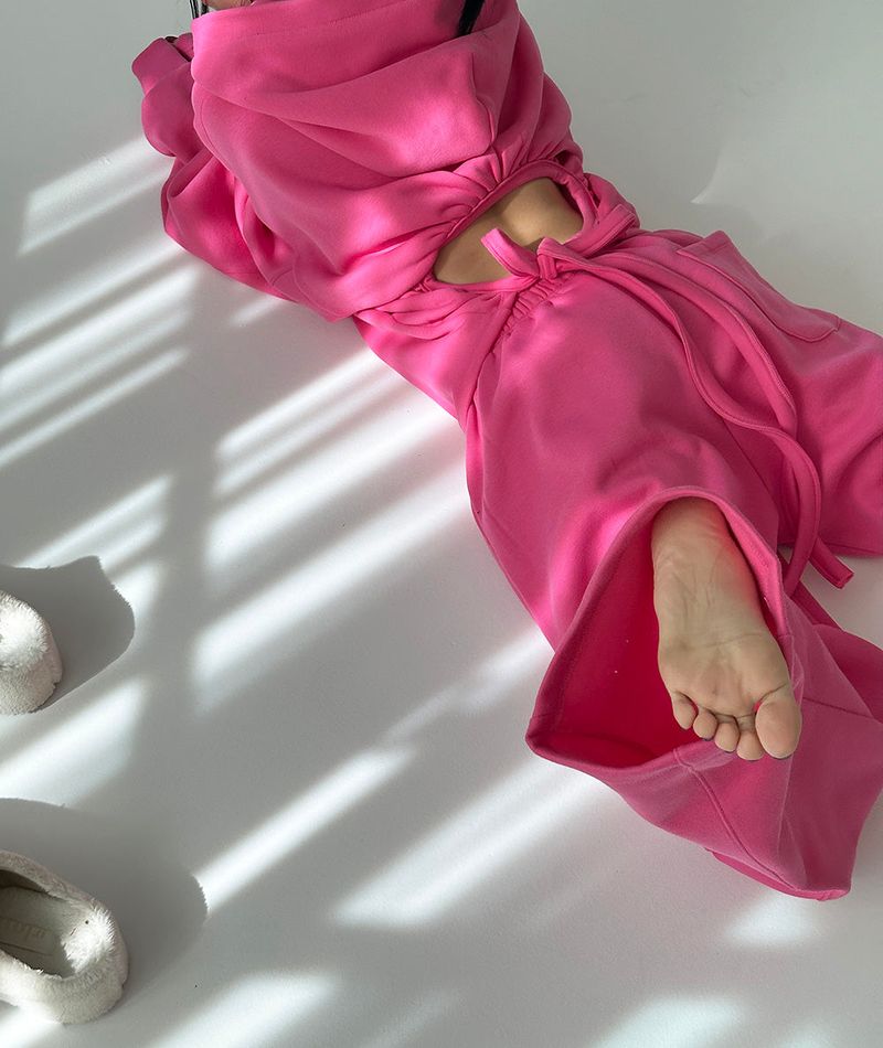 Valen Napping Backless Hoodie